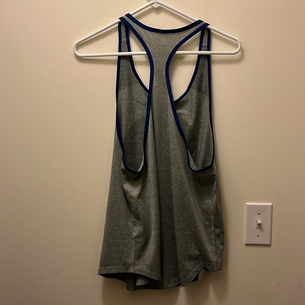 Nike Chicago Cubs Gray and Red razorback Tank Top size small - Picture 4 of 8